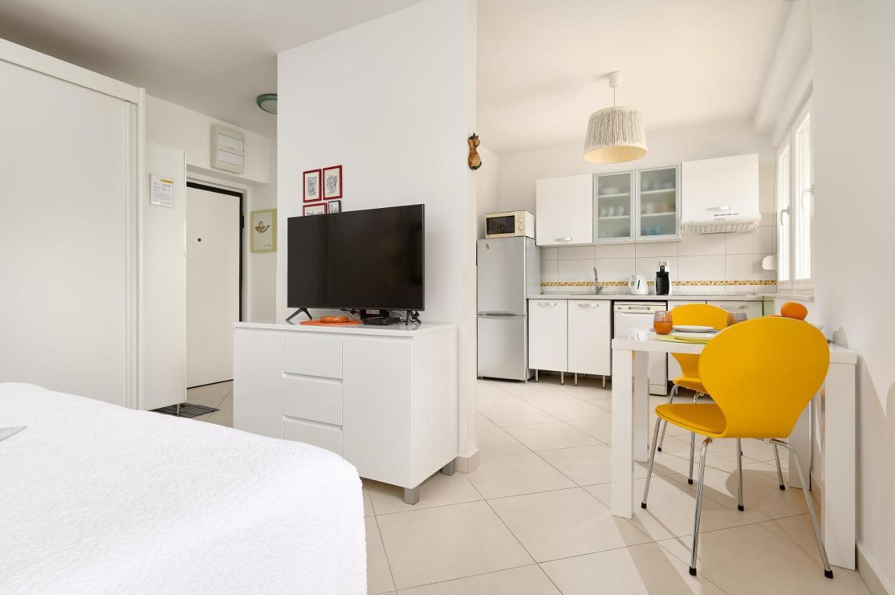 Studio Seven Minute Walk To Old Town Split Exterior foto